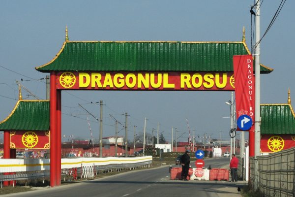dragonul_rosu